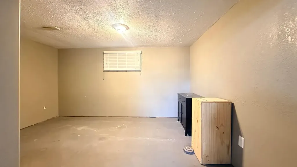 5301 51 Street Lloydminster AB T9V 0P5