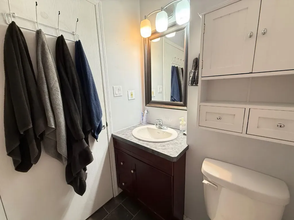 110 Tamarack Avenue Hinton AB T7V 1C5