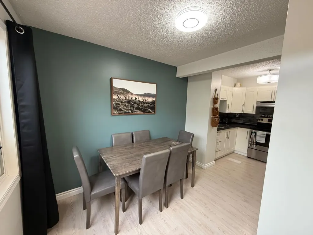 110 Tamarack Avenue Hinton AB T7V 1C5