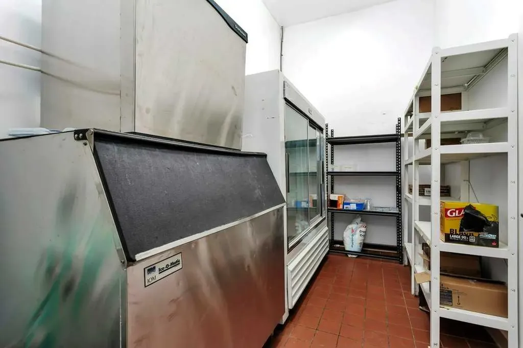 5114 48 Street Red Deer AB T4N 1T2