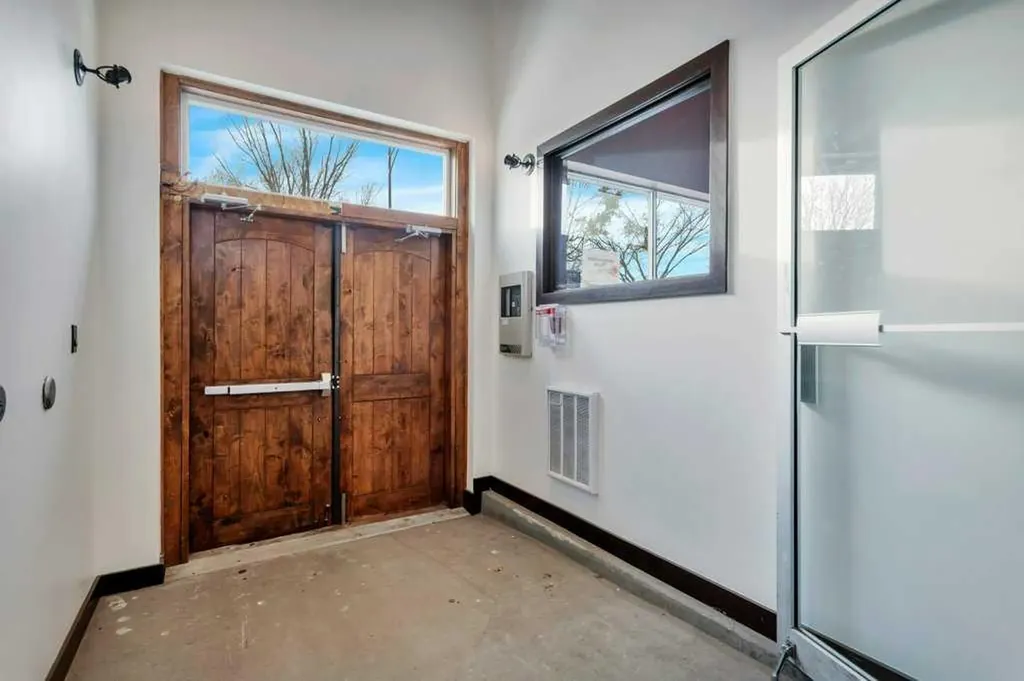 5114 48 Street Red Deer AB T4N 1T2