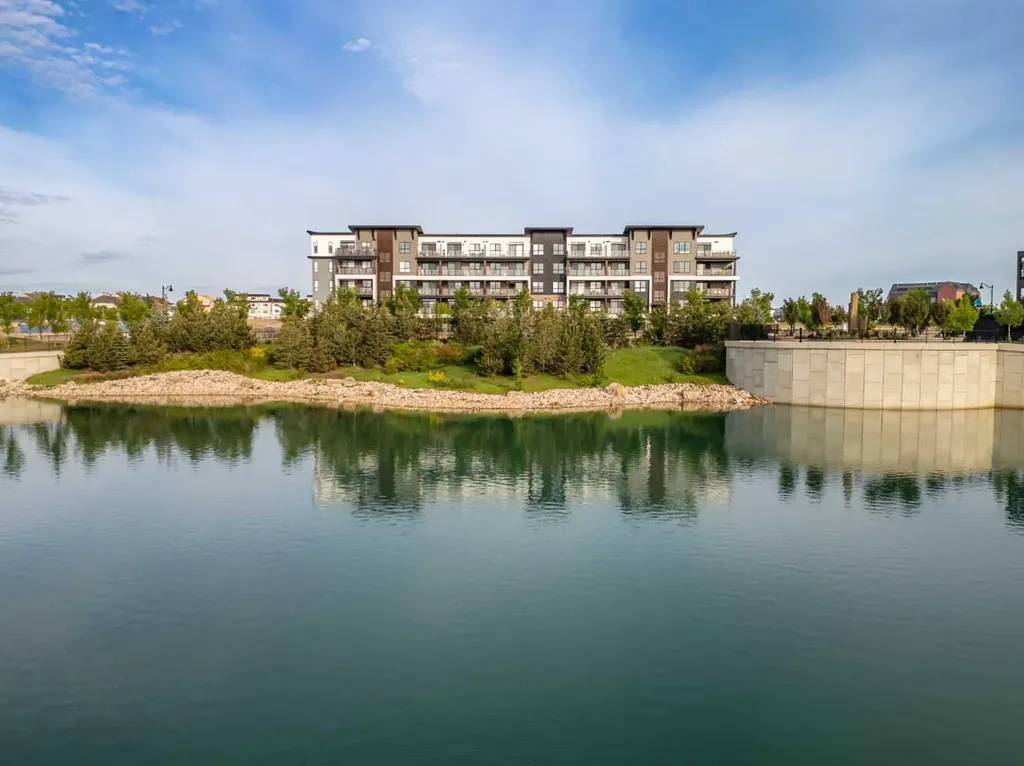 1802 Mahogany Boulevard SE Calgary AB T3M 4A5