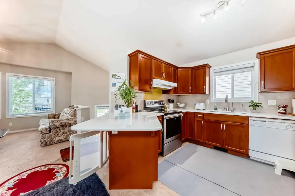 398 Martindale Drive NE Calgary AB T3J0H8