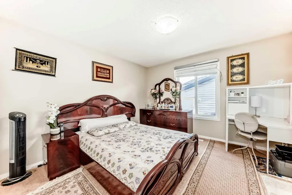 398 Martindale Drive NE Calgary AB T3J0H8