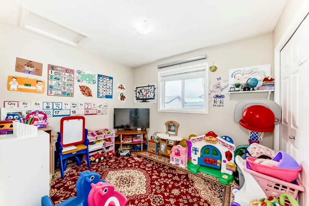 398 Martindale Drive NE Calgary AB T3J0H8