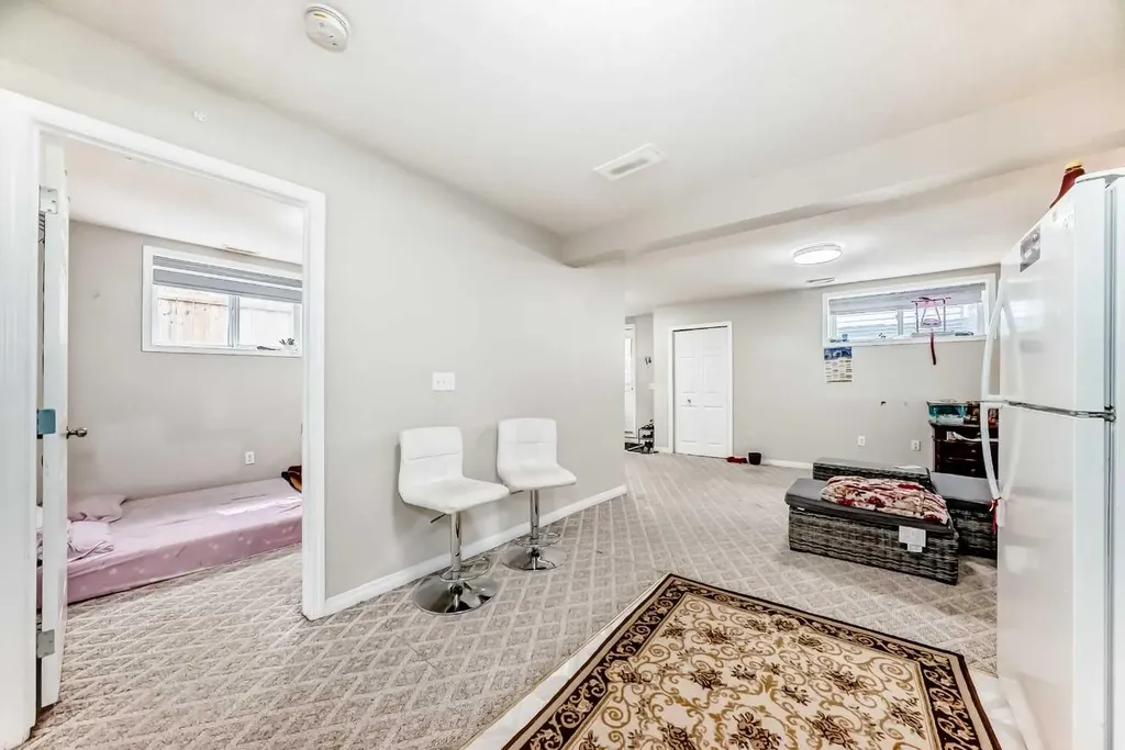 398 Martindale Drive NE Calgary AB T3J0H8