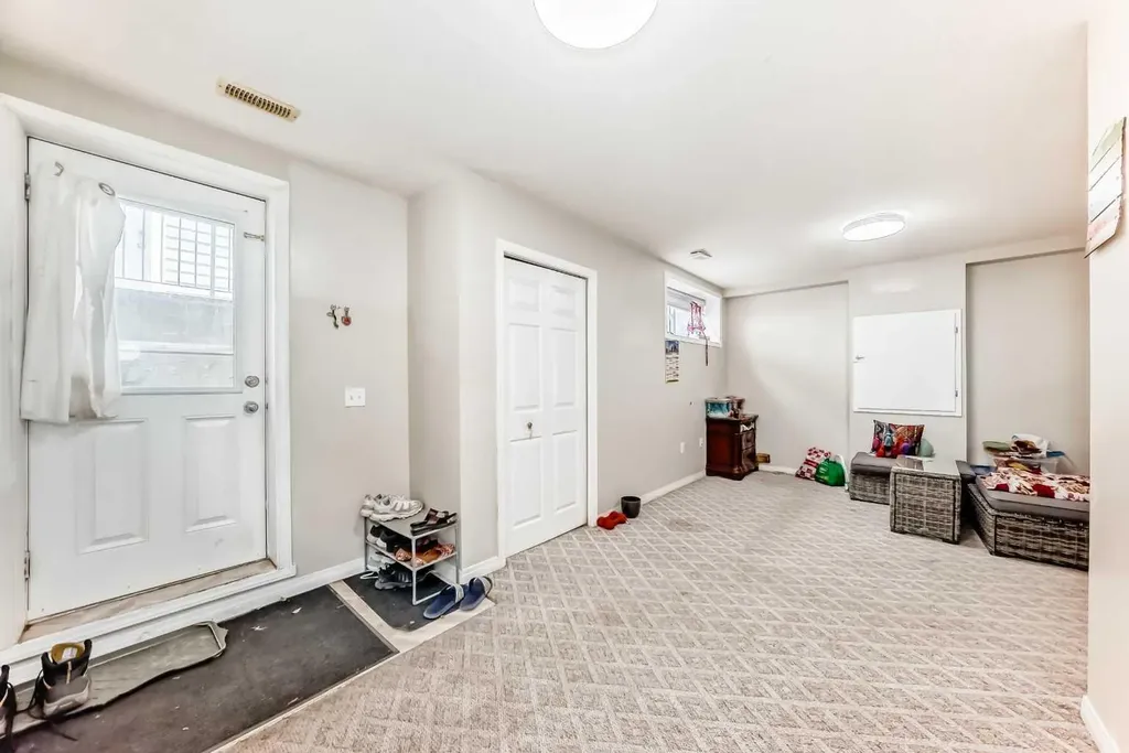 398 Martindale Drive NE Calgary AB T3J0H8