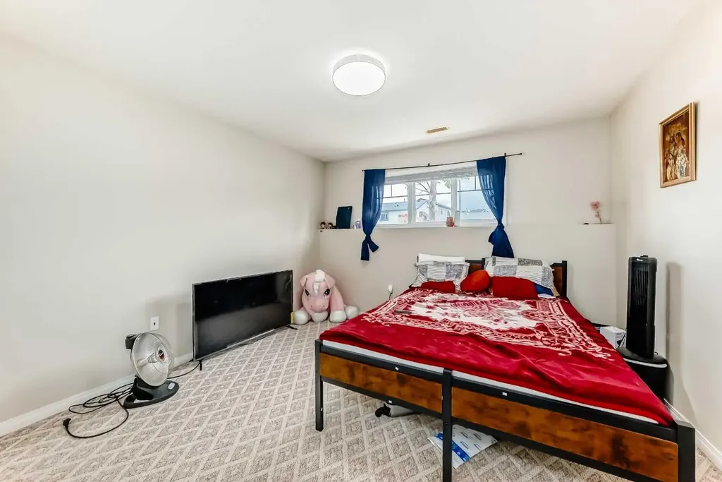 398 Martindale Drive NE Calgary AB T3J0H8
