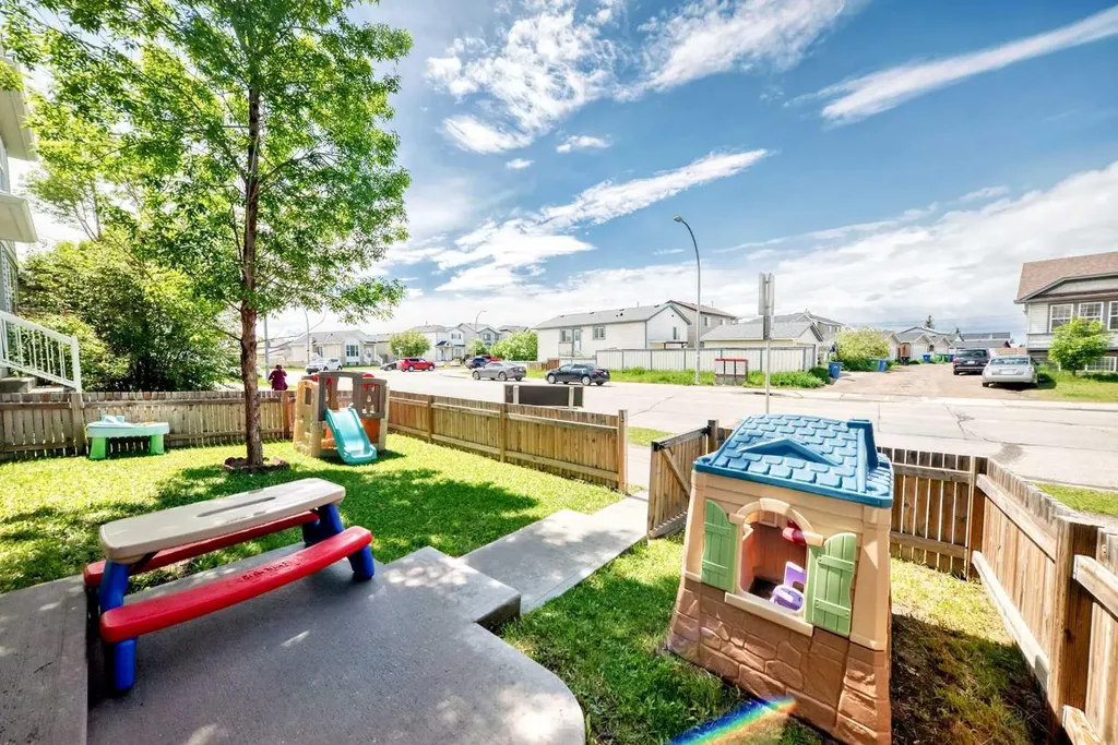 398 Martindale Drive NE Calgary AB T3J0H8