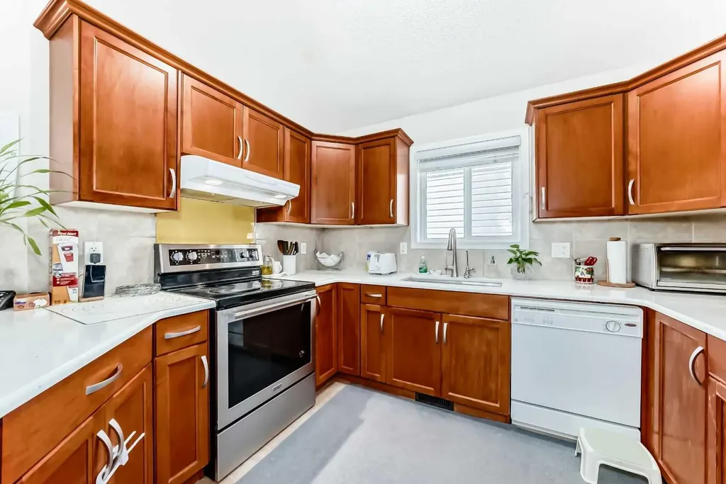 398 Martindale Drive NE Calgary AB T3J0H8