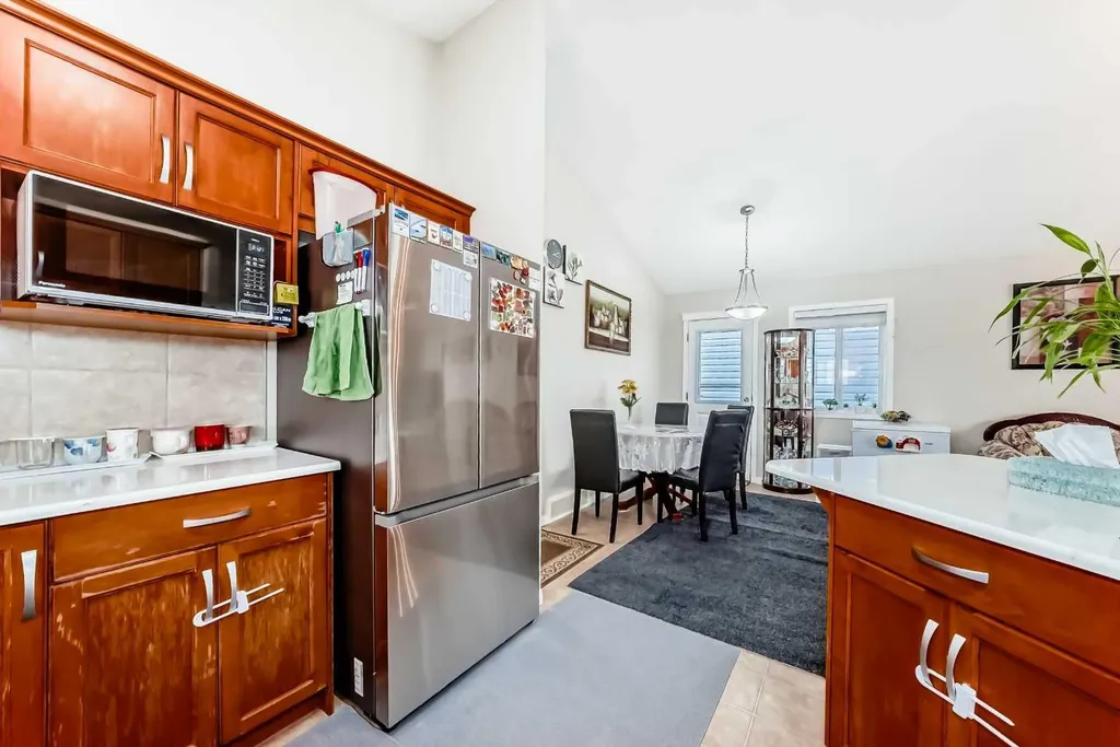 398 Martindale Drive NE Calgary AB T3J0H8