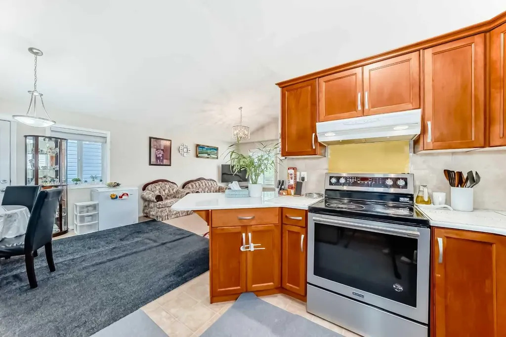 398 Martindale Drive NE Calgary AB T3J0H8
