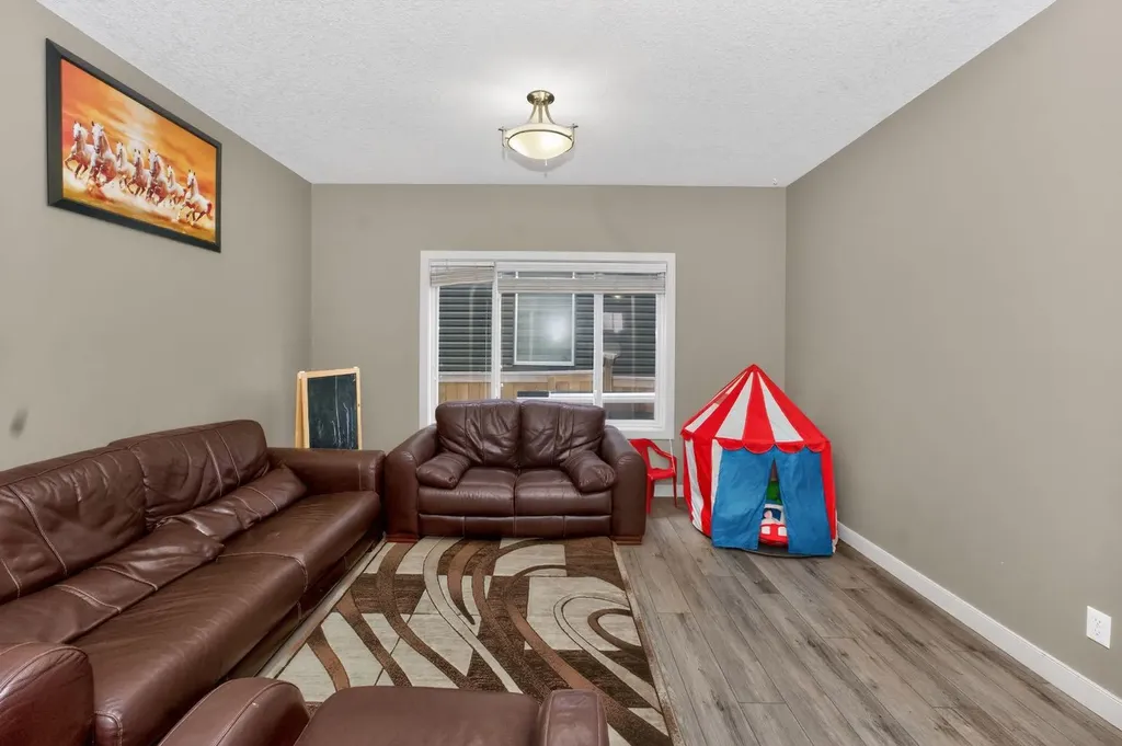93 Skyview Shores Terrace NE Calgary AB T3N 0E8