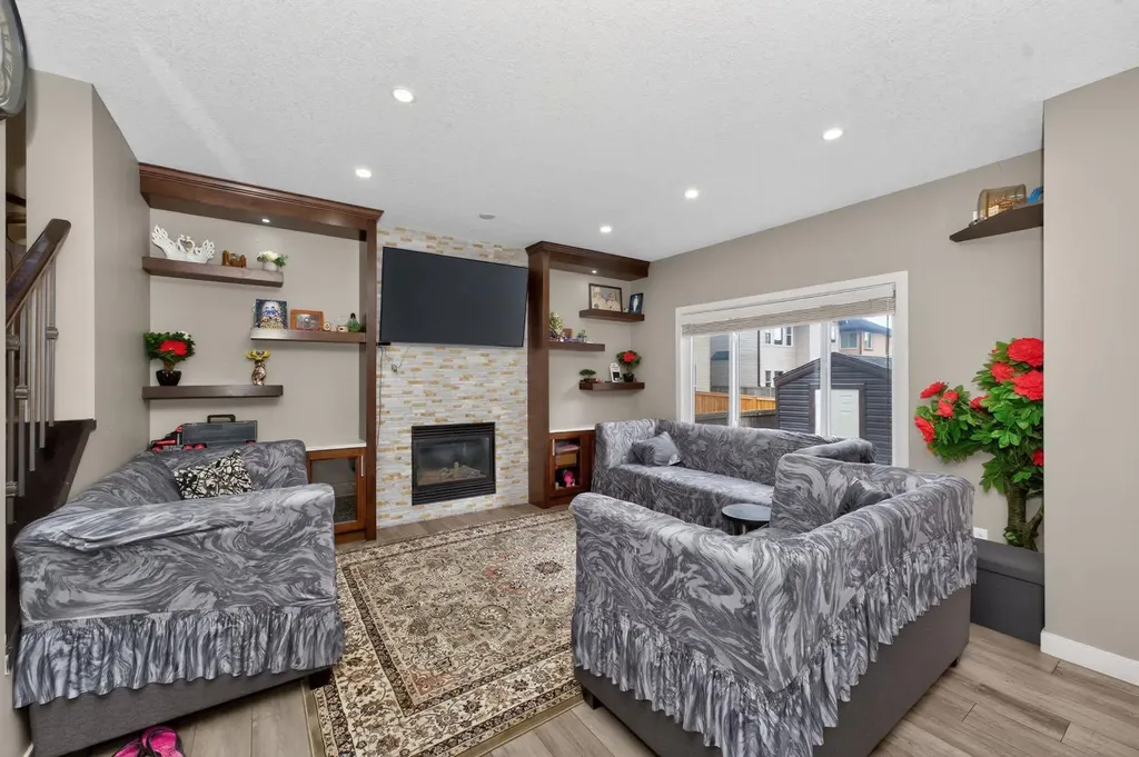 93 Skyview Shores Terrace NE Calgary AB T3N 0E8