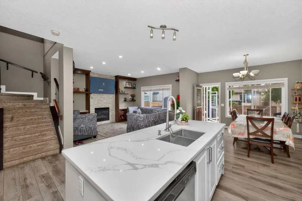 93 Skyview Shores Terrace NE Calgary AB T3N 0E8