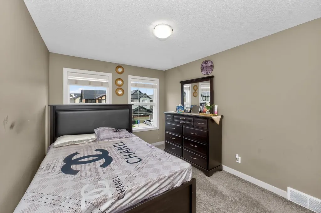 93 Skyview Shores Terrace NE Calgary AB T3N 0E8