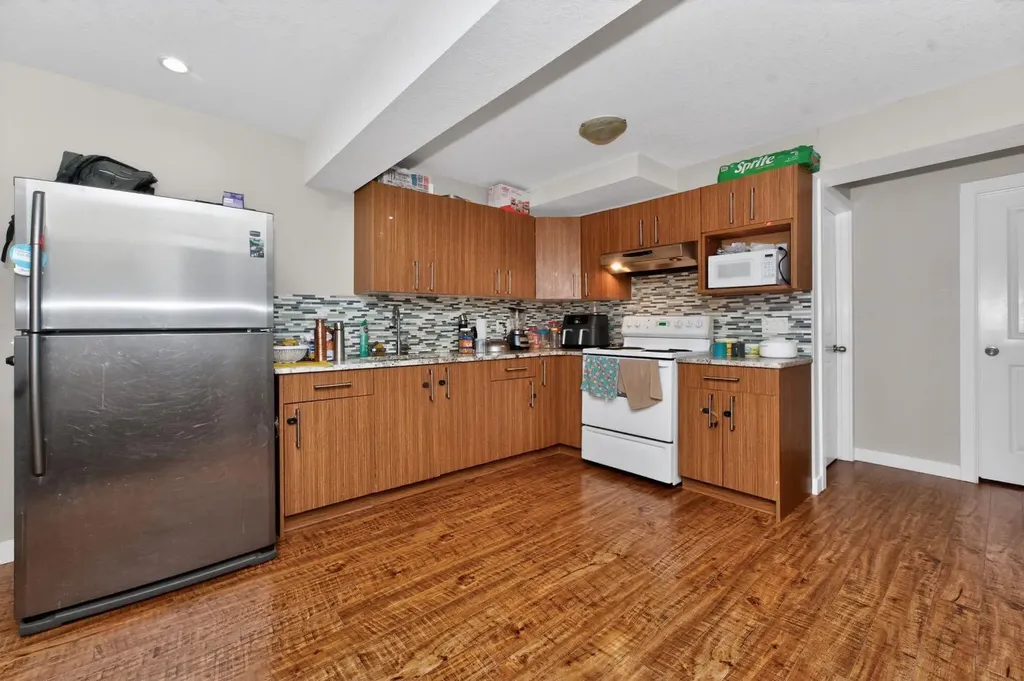 93 Skyview Shores Terrace NE Calgary AB T3N 0E8