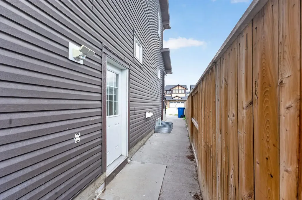 93 Skyview Shores Terrace NE Calgary AB T3N 0E8