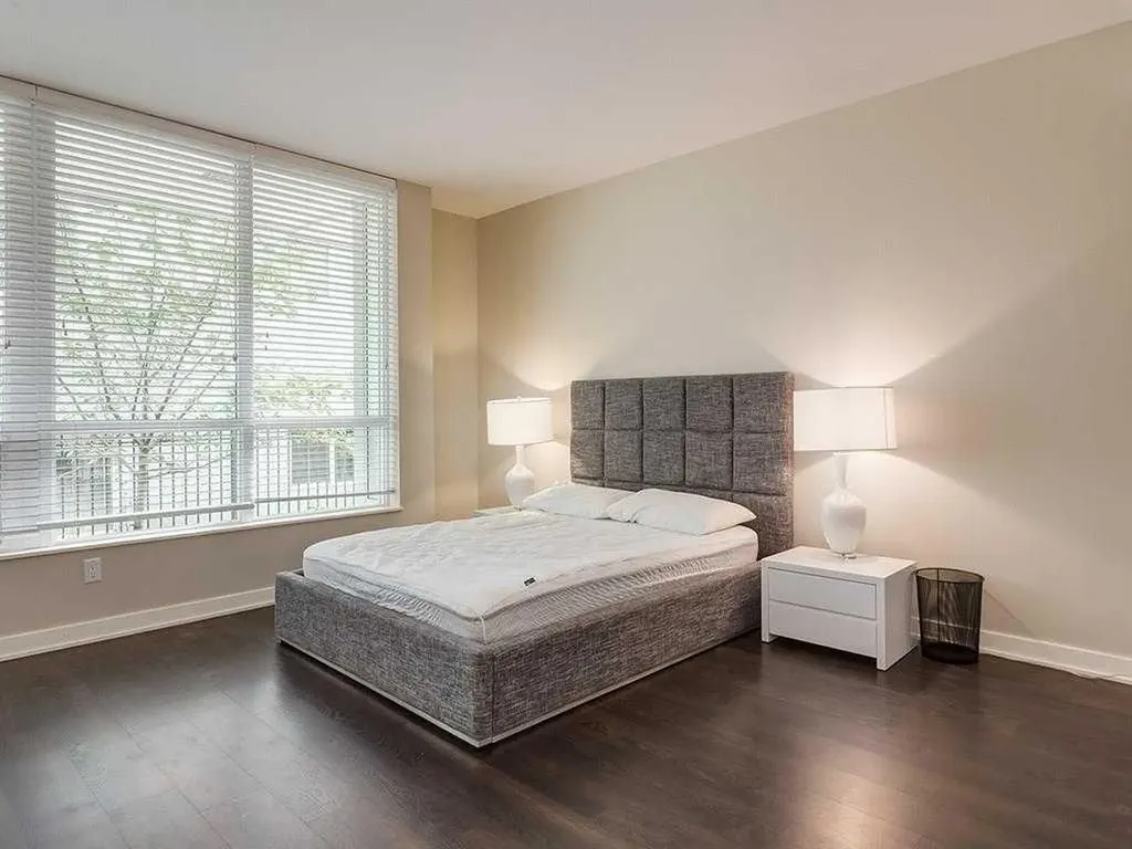 626 14 Avenue SW Calgary AB T2R 0E2