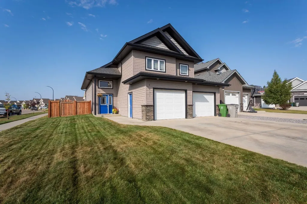 1802 59b Avenue Lloydminster AB T9V 3P5