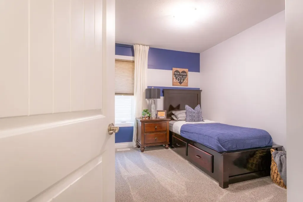 1802 59b Avenue Lloydminster AB T9V 3P5