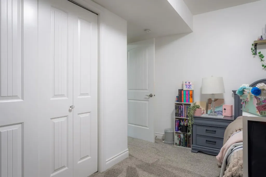 1802 59b Avenue Lloydminster AB T9V 3P5