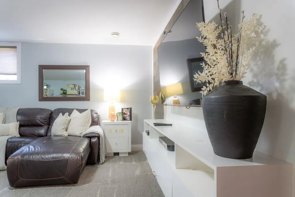 1802 59b Avenue Lloydminster AB T9V 3P5