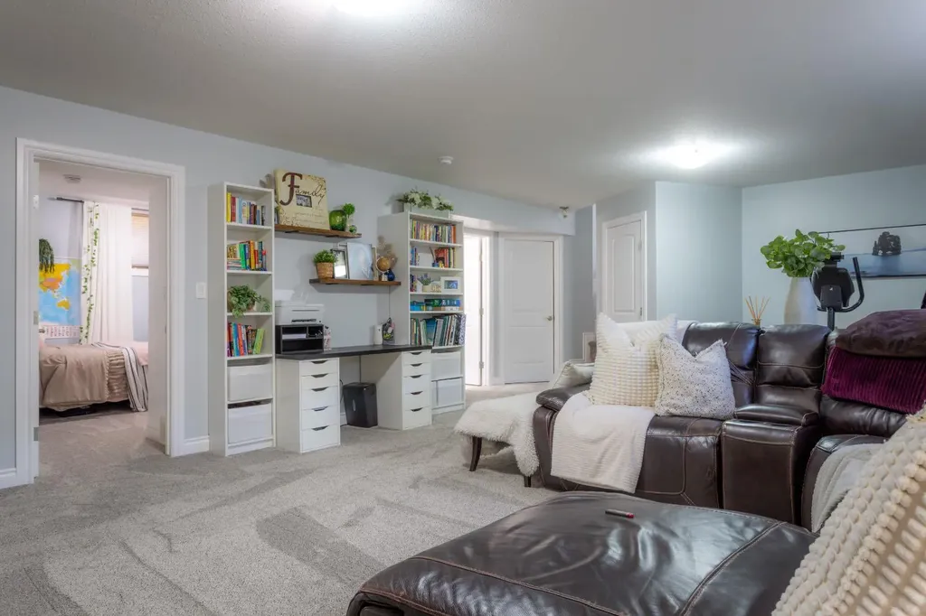 1802 59b Avenue Lloydminster AB T9V 3P5