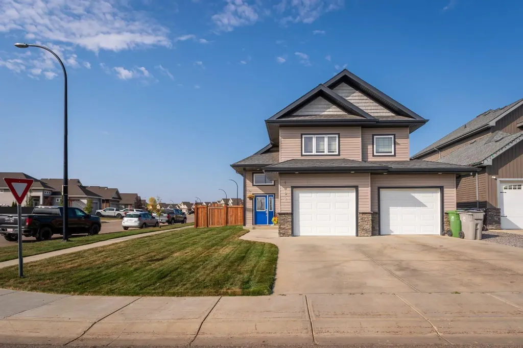 1802 59b Avenue Lloydminster AB T9V 3P5