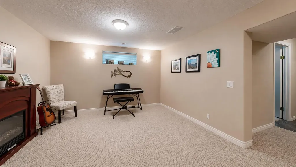 123 J.w. Mann Drive Fort Mcmurray AB T9H 5G7