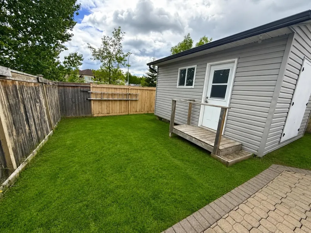 123 J.w. Mann Drive Fort Mcmurray AB T9H 5G7