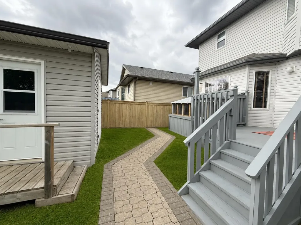 123 J.w. Mann Drive Fort Mcmurray AB T9H 5G7