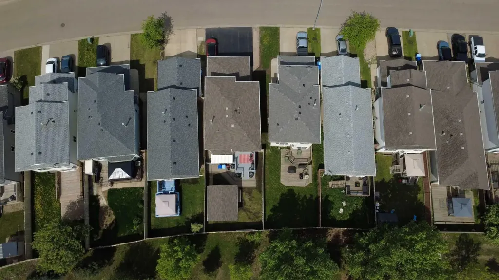 123 J.w. Mann Drive Fort Mcmurray AB T9H 5G7