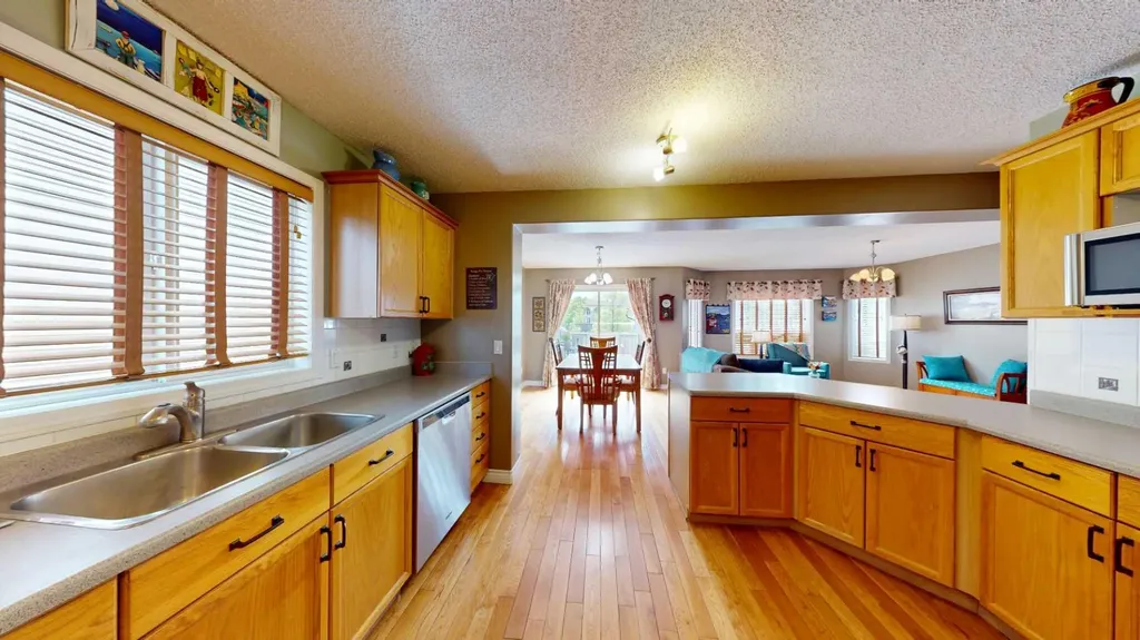 123 J.w. Mann Drive Fort Mcmurray AB T9H 5G7