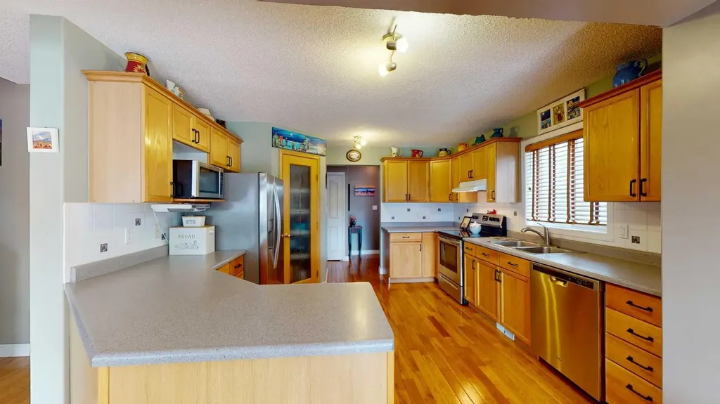 123 J.w. Mann Drive Fort Mcmurray AB T9H 5G7