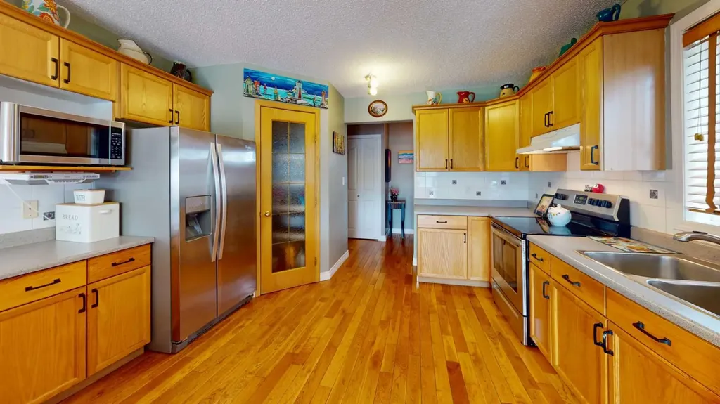 123 J.w. Mann Drive Fort Mcmurray AB T9H 5G7