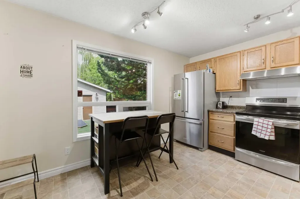 1224 Millcrest Rise SW Calgary AB T2Y 2L8