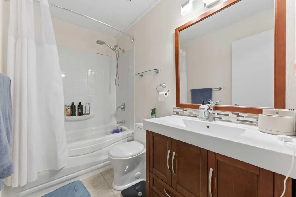 1224 Millcrest Rise SW Calgary AB T2Y 2L8
