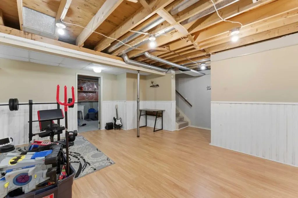 1224 Millcrest Rise SW Calgary AB T2Y 2L8