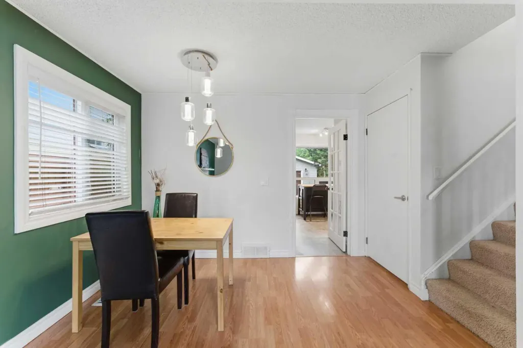 1224 Millcrest Rise SW Calgary AB T2Y 2L8