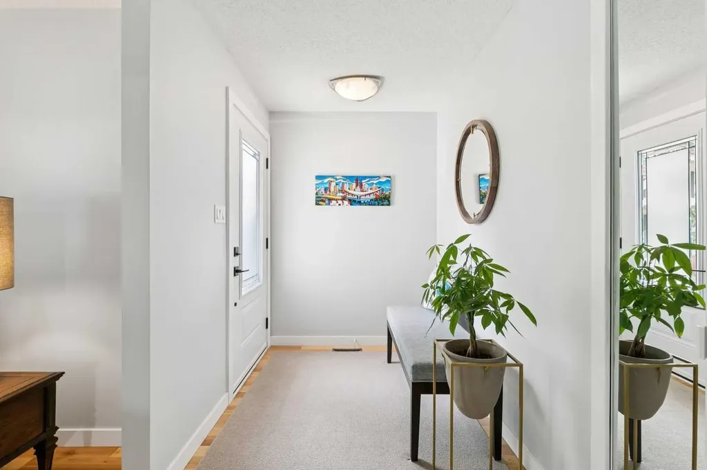 51 Woodbrook Green SW Calgary AB T2W4P6