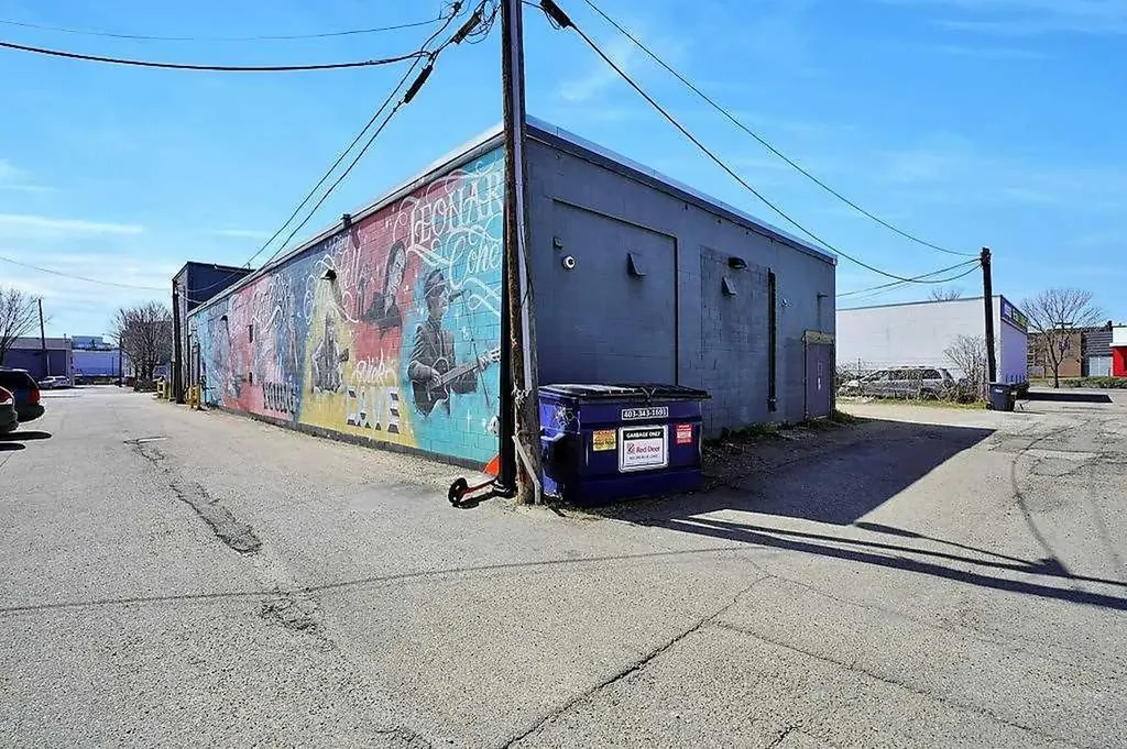 5114 48 Street Red Deer AB T4N 1T2