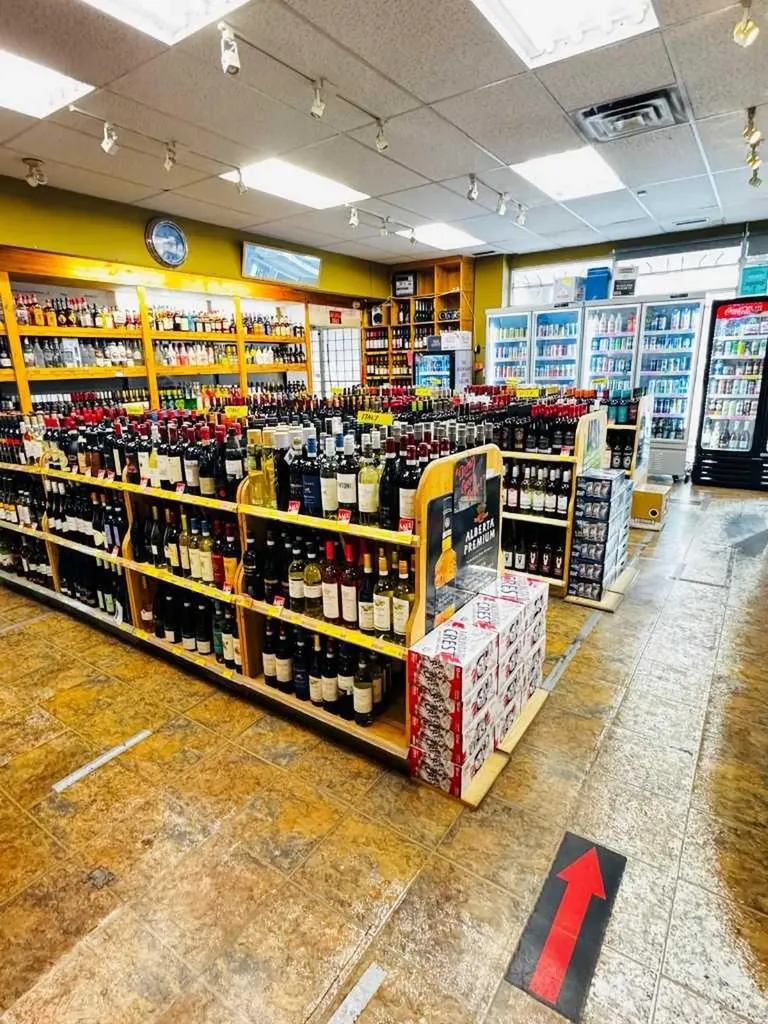 123 123 Avenue SW Calgary AB T2S 0B4