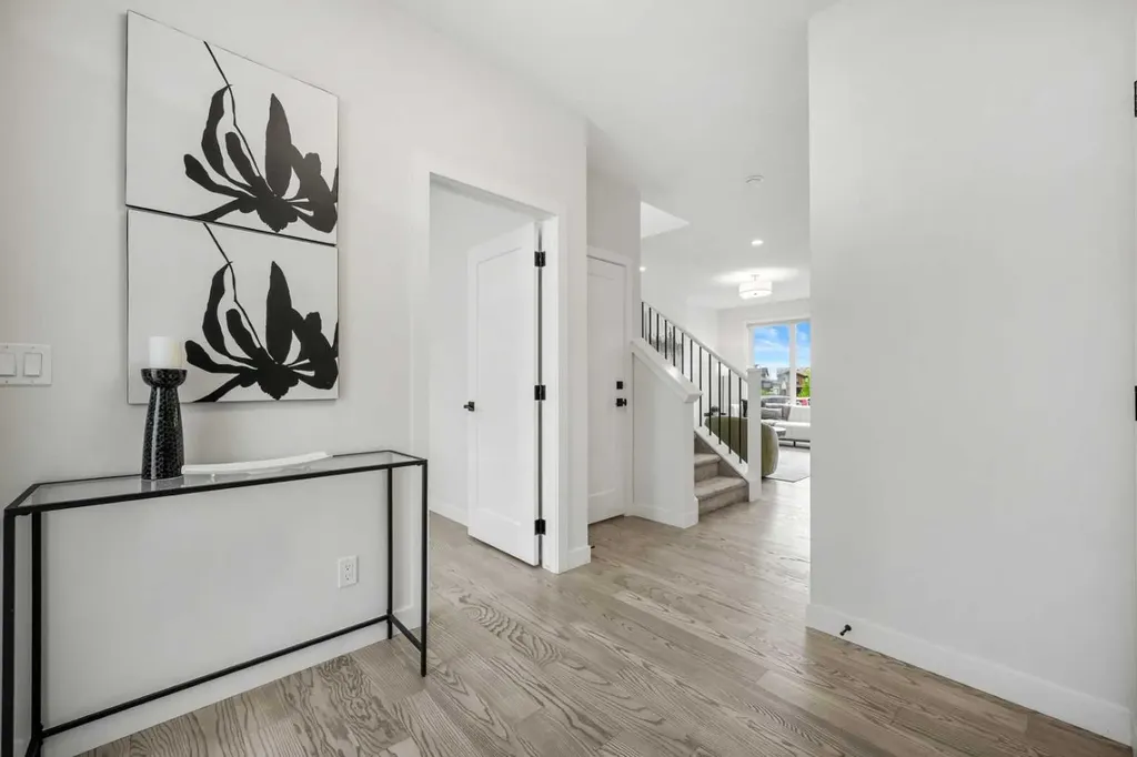212 Treeline Avenue SW Calgary AB T2Y 0W5