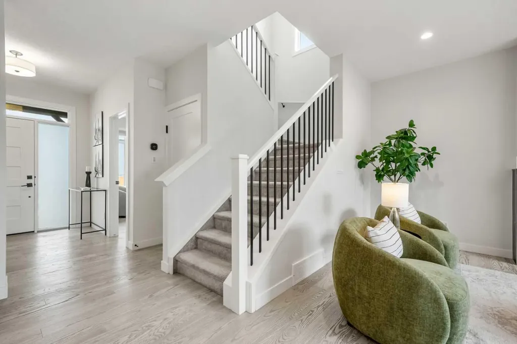 212 Treeline Avenue SW Calgary AB T2Y 0W5