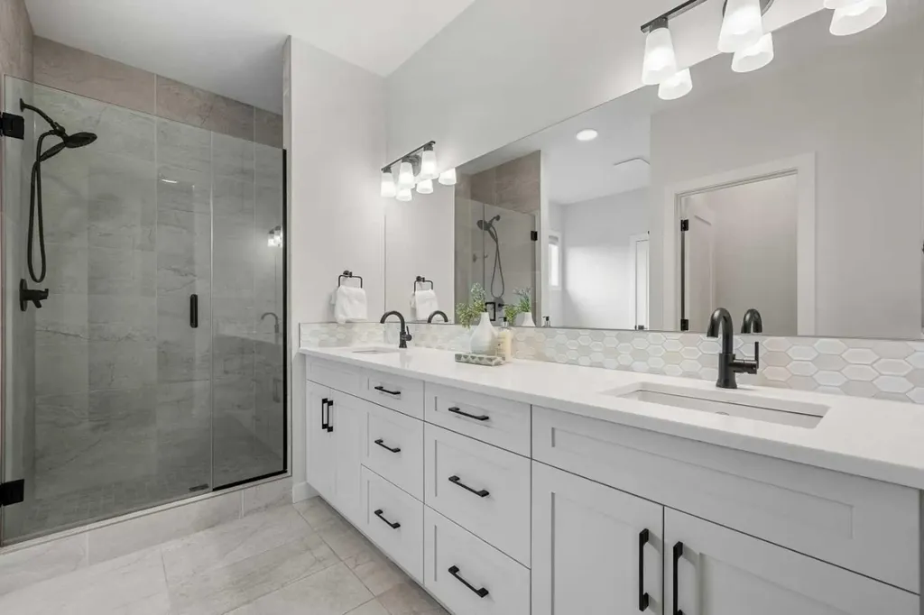 212 Treeline Avenue SW Calgary AB T2Y 0W5