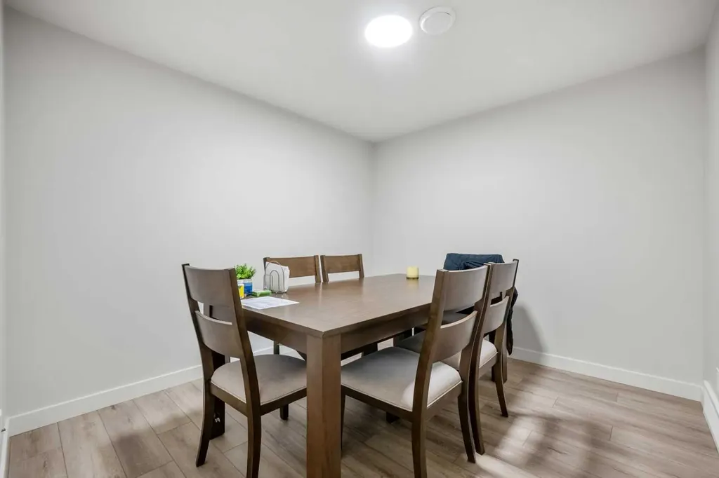 212 Treeline Avenue SW Calgary AB T2Y 0W5