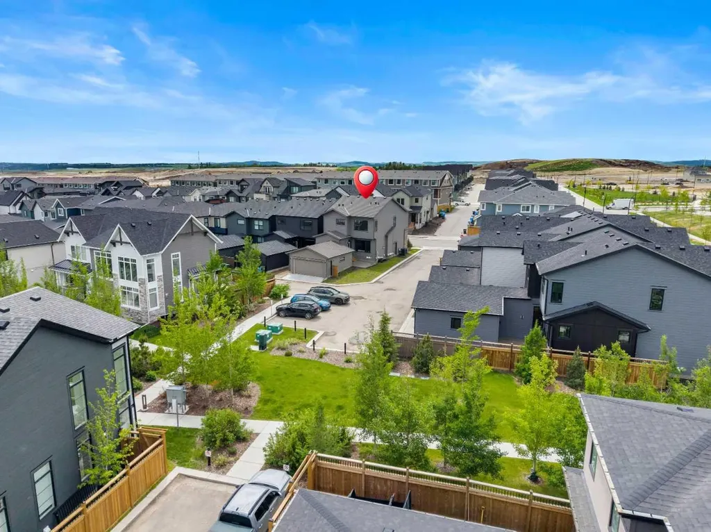 212 Treeline Avenue SW Calgary AB T2Y 0W5