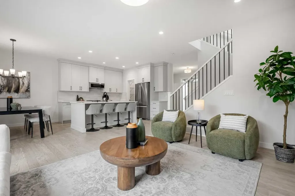 212 Treeline Avenue SW Calgary AB T2Y 0W5