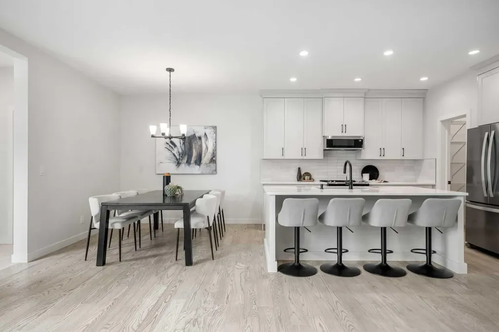 212 Treeline Avenue SW Calgary AB T2Y 0W5